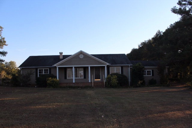 2910 Spring Flats Rd, Albany, GA 31705 - photo 1