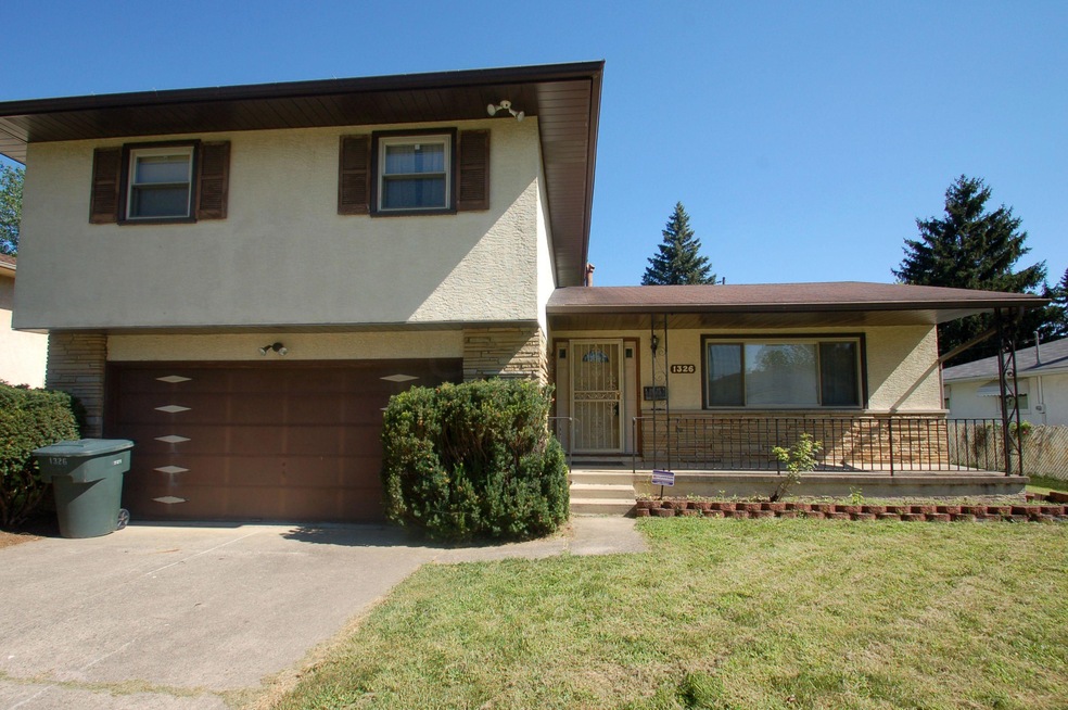 1326 Saling Dr