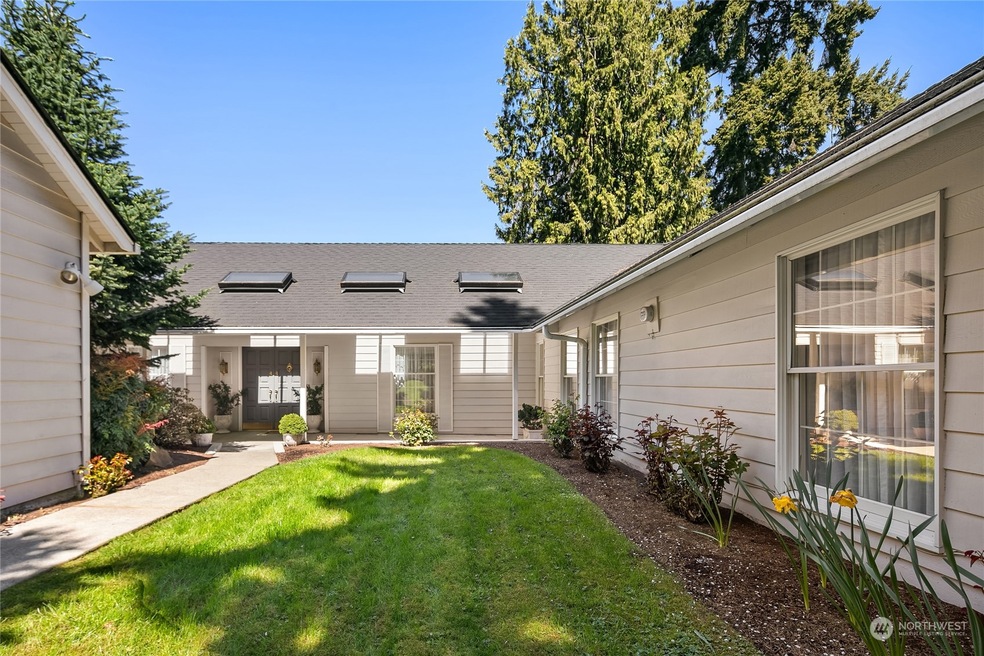 3350 97th Ave SE, Mercer Island, WA 98040 - photo 1