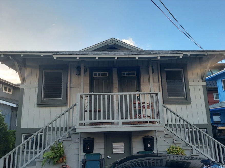 1813 Waiola St unit C, Honolulu, HI 96826 - photo 1