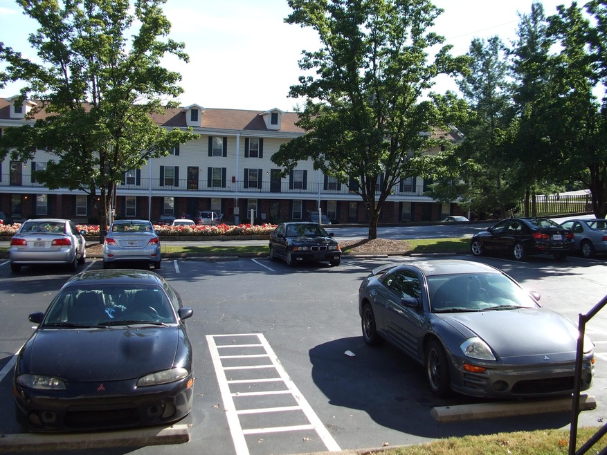 FRONT BLDG VIEW D55