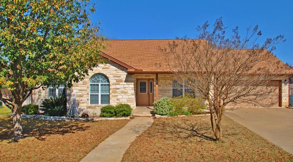 610 Paintbrush Hollow St, Fredericksburg, TX 78624 - photo 1