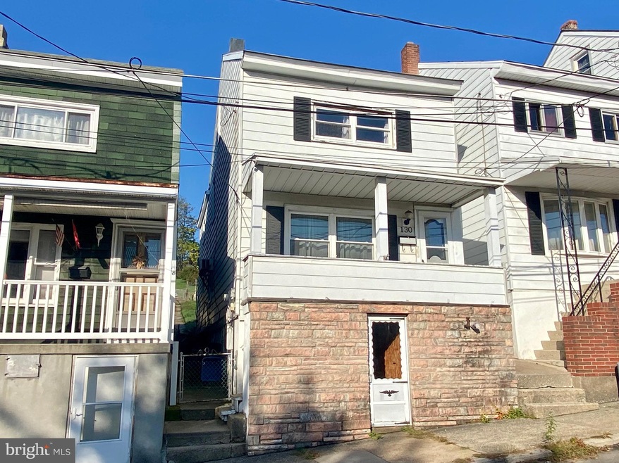 130 Broad St, Saint Clair, PA 17970 - photo 1