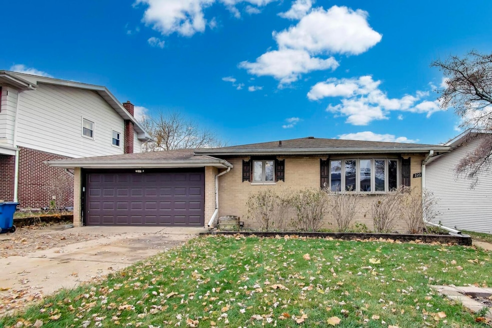 unlisted-address, Addison, IL 60101 - photo 1