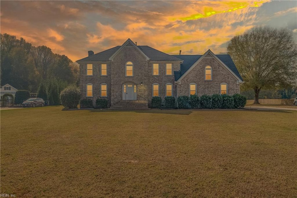 146 Brittany Ln, Suffolk, VA 23435 - photo 1