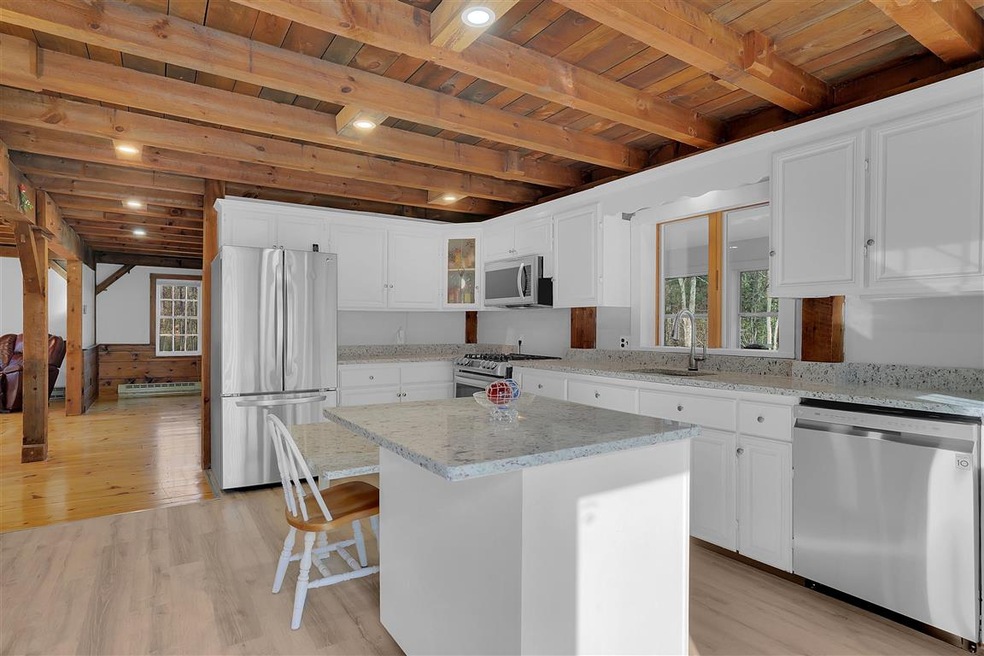 441 Pingree Hill Rd, Auburn, NH 03032 - photo 1