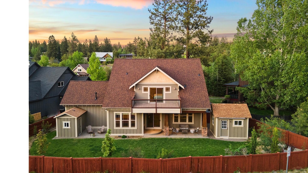 2287 NW meadow Court Bend