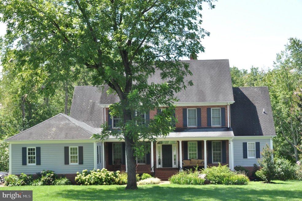 23137 Tail Race Rd, Aldie, VA 20105 - photo 1