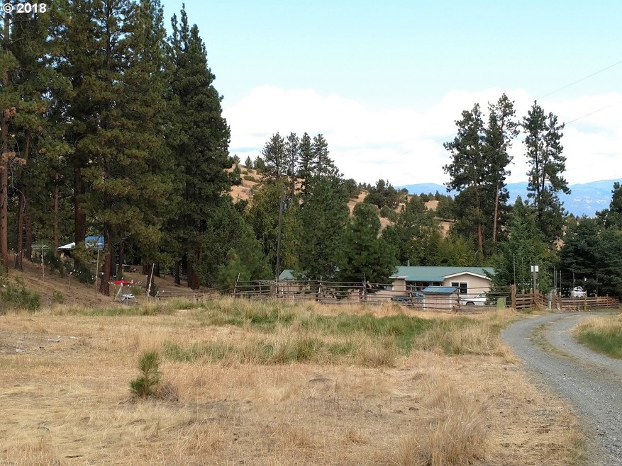 26048 Little Indian C Rd, John Day, OR 97845 - photo 1