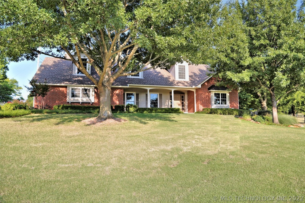 Up and away from the road, this fantastic home sit