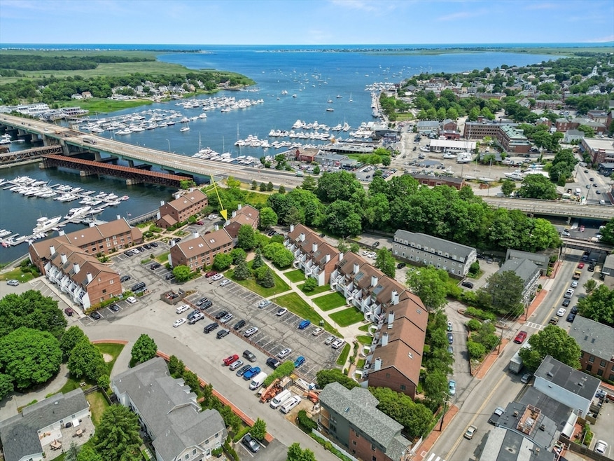 126 Merrimac St unit 35, Newburyport, MA 01950 - photo 1