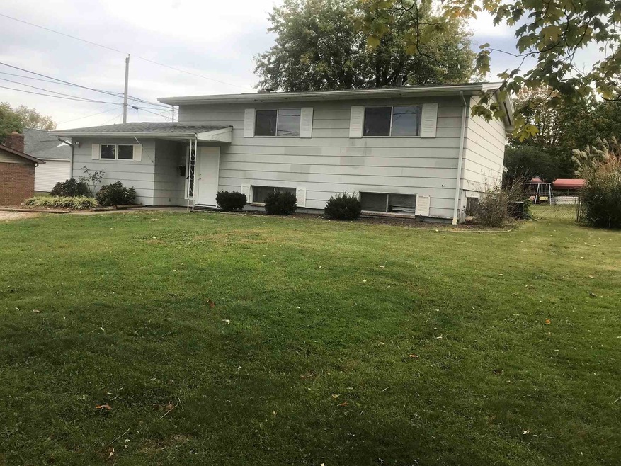 102 S Adams St, Princeton, IN 47670 - photo 1