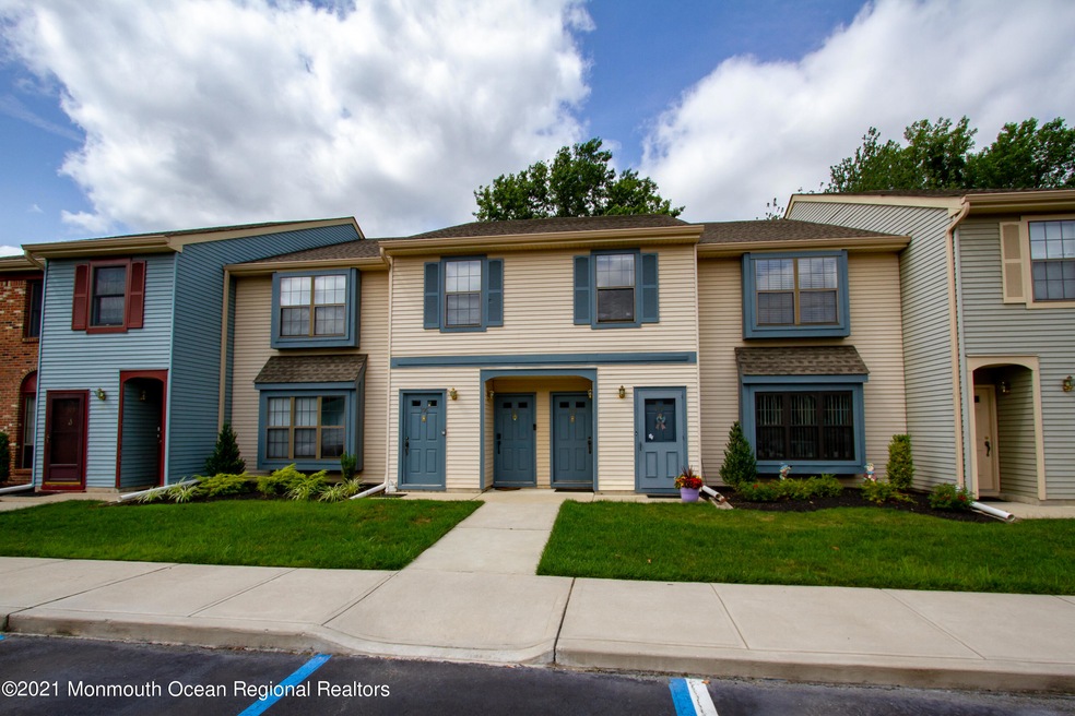 198 Wyndham Place, Trenton, NJ 08691 - photo 1