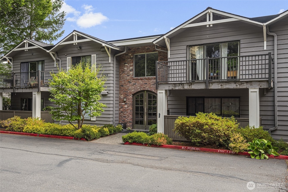 8025 234th St SW unit 107, Edmonds, WA 98026 - photo 1