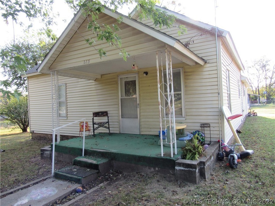 115 N Locust St, Locust Grove, OK 74352 - photo 1