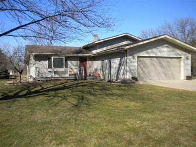 9236 Schafer Dr, Saint John, IN 46373 - photo 1