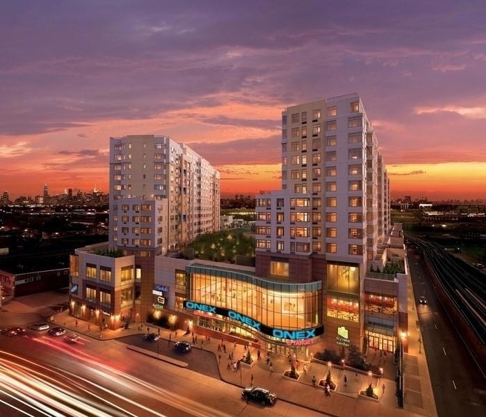 Sky View Parc unit 17F, Flushing, NY 11354 - photo 1