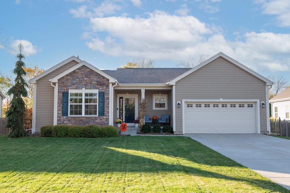 1305 S Elm Grove Rd, Brookfield, WI 53005 - photo 1