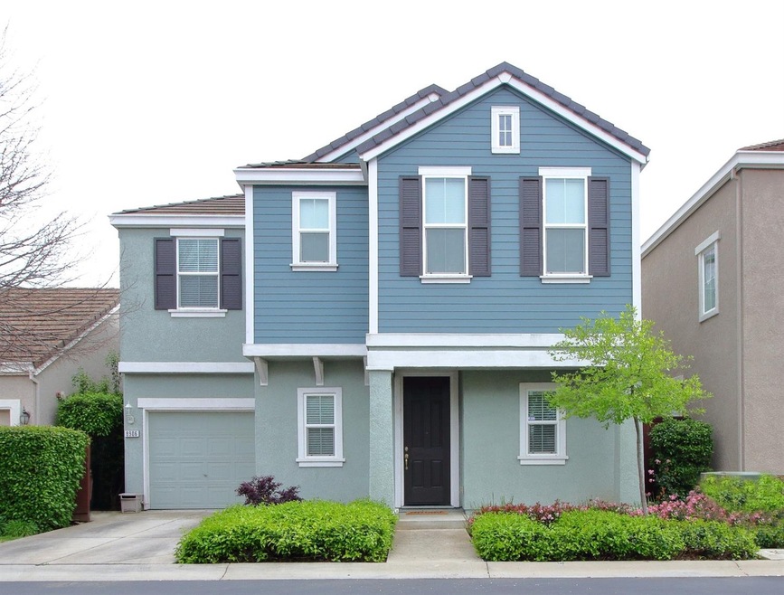 Front of Home where you can also park in front or 