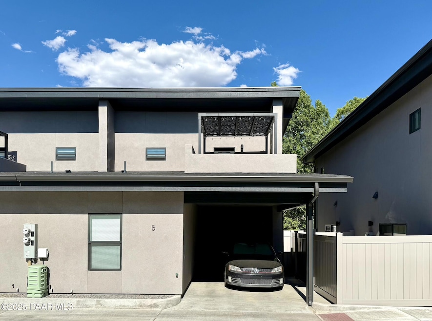 720 N Walnut St unit 5, Prescott, AZ 86301 - photo 1