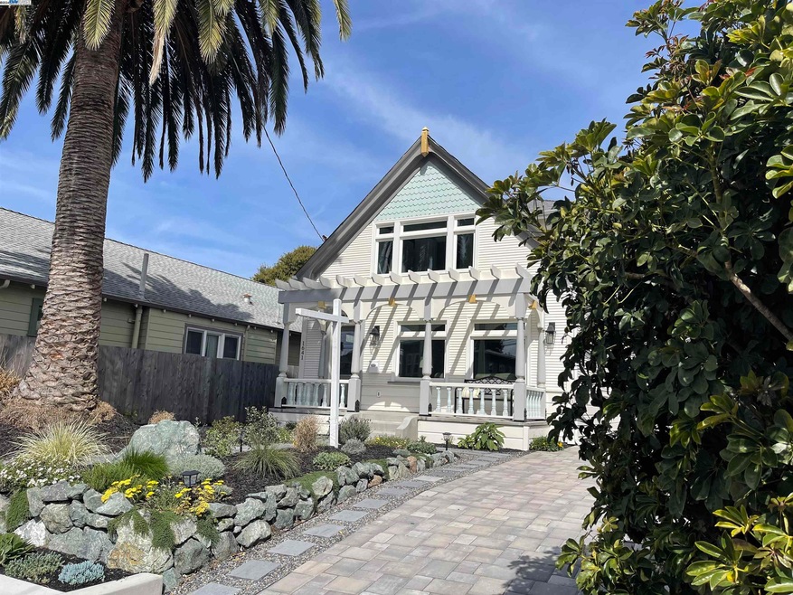 1641 Stuart St, Berkeley, CA 94703 - photo 1