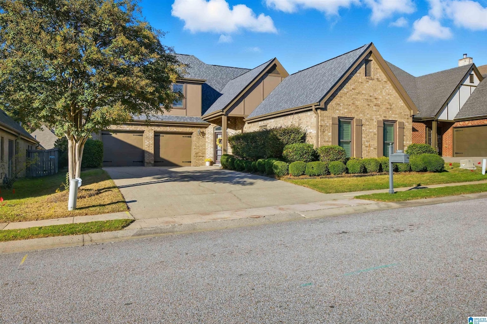 For Sale $579,000 • Co-Listing Agent