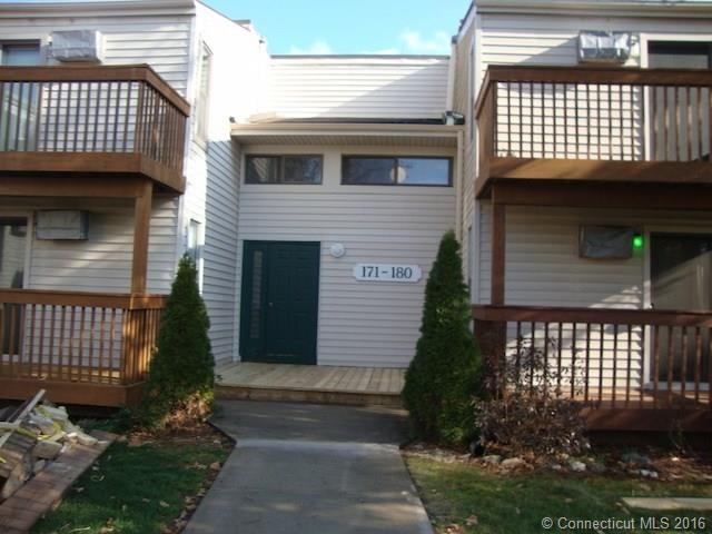 175 Woodland Dr unit 175, Cromwell, CT 06416 - photo 1