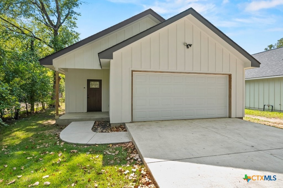 166 Satterfield Rd, New Braunfels, TX 78130 - photo 1