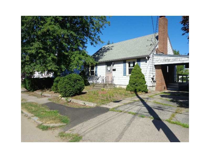 182 Baxter St, Pawtucket, RI 02861 - photo 1