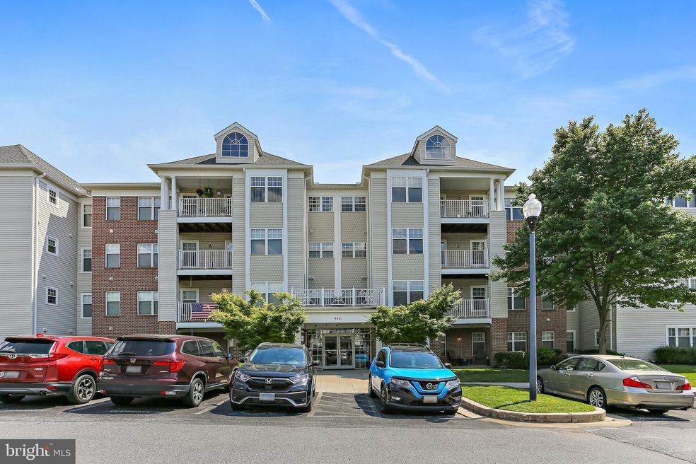 9401 Wordsworth Way unit 405, Owings Mills, MD 21117 - photo 1