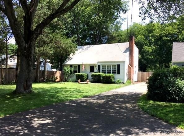 136 Dry Hill Rd, Norwalk, CT 06851 - photo 1