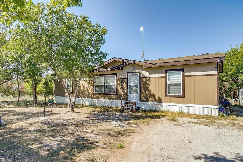 3523 Elm St, Weatherford, TX 76088 - photo 1