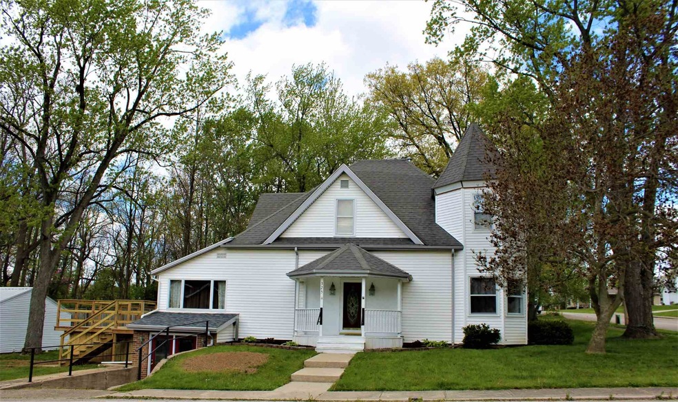 325 E Jefferson St, Warren, IN 46792 - photo 1