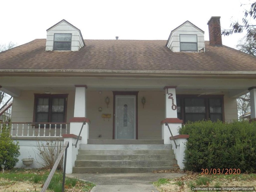 1210 Morgan Ave, Parsons, KS 67357 - photo 1