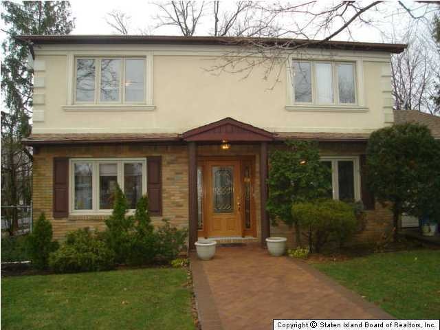 286 Holdridge Ave, Staten Island, NY 10312 - photo 1