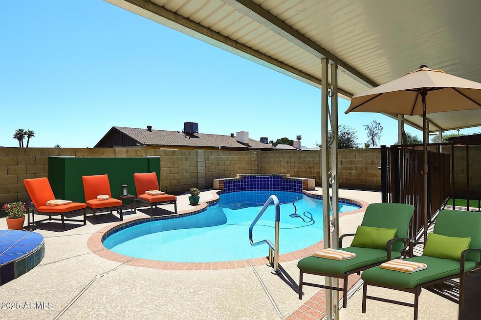 Under Contract $420,000 • Co-Listing Agent