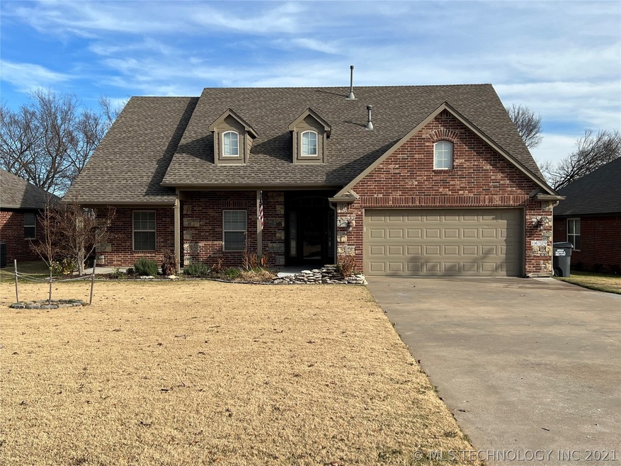 14729 Jordan Ct, Glenpool, OK 74033 - photo 1