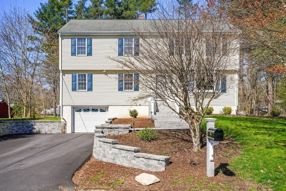 11 Sweet Grass Ln, Holliston, MA 01746 - photo 1