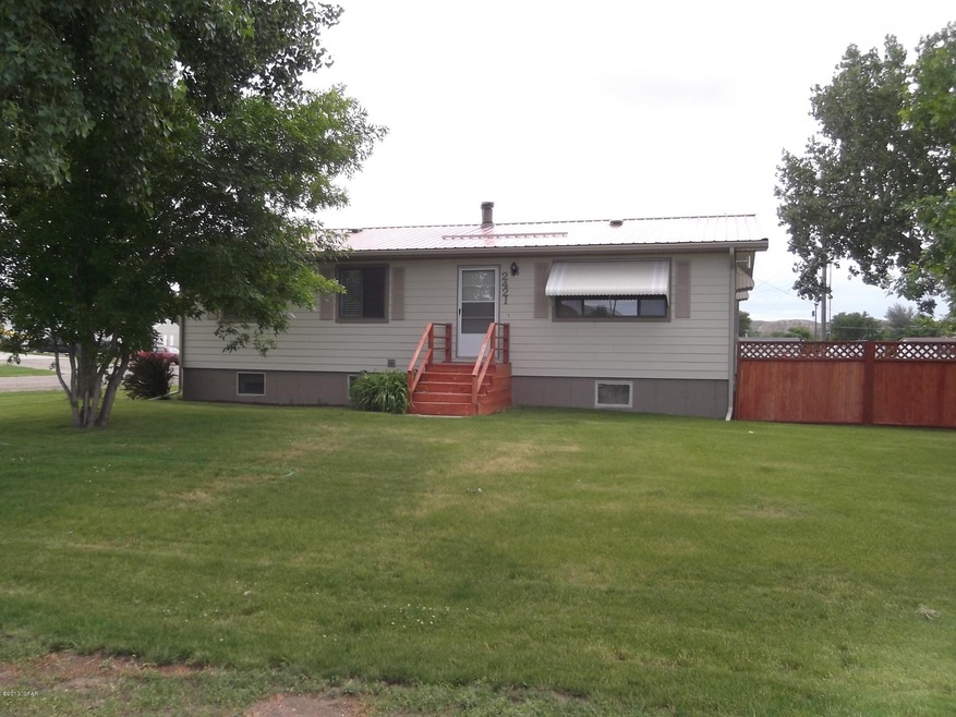 2421 Chouteau Front of house