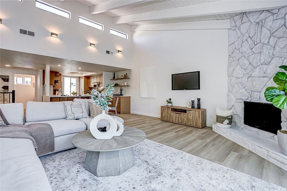 Pending $1,200,000 • Co-Listing Agent