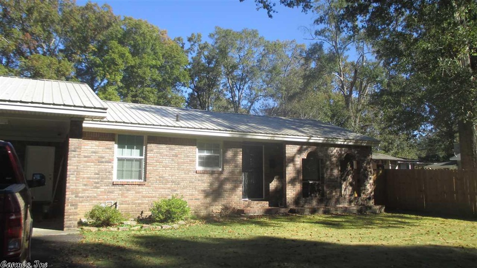 206 W 7th St, Sheridan, AR 72150 - photo 1