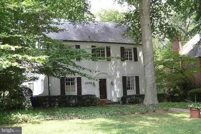 3209 Rolling Rd, Chevy Chase, MD 20815 - photo 1