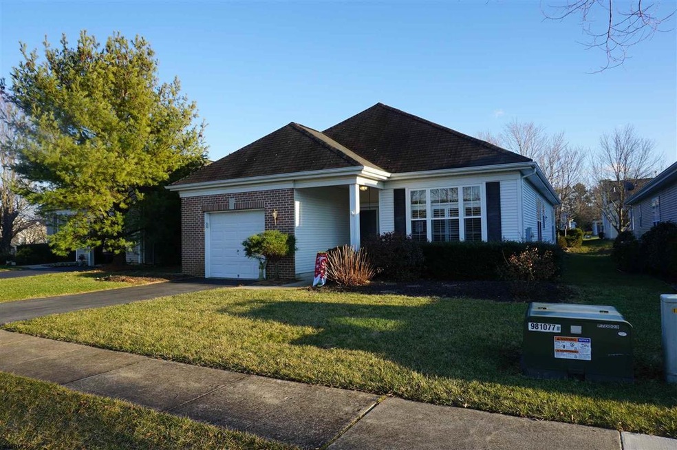 544 Newport Ct, Galloway, NJ 08205 - photo 1