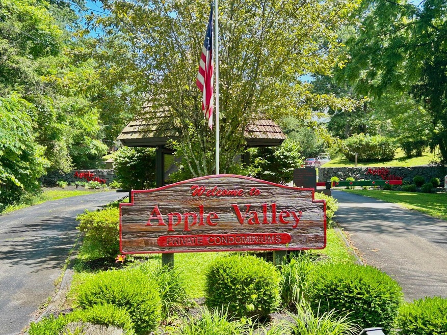 apple valley front sign