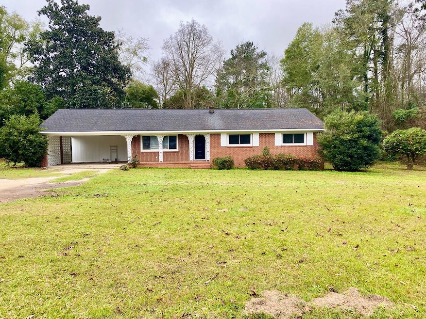 512 E Mitchell St, Adel, GA 31620 - photo 1