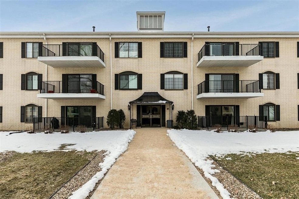Front View & Entrance