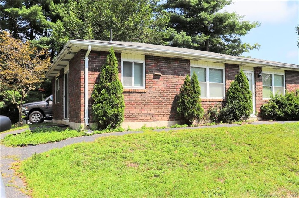 5 Granada Dr, Waterbury, CT 06704 - photo 1