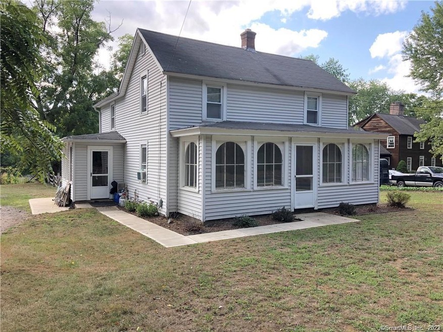 354 Elm St unit B, Enfield, CT 06082 - photo 1