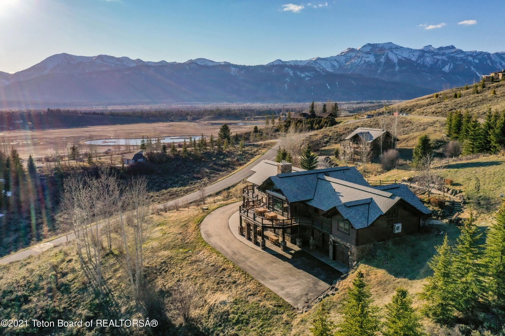 Views to Teton Range