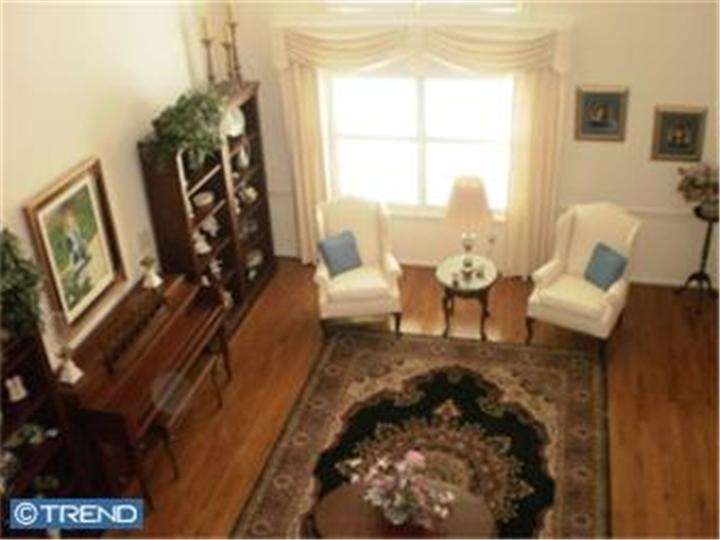 165 Arbour Ct, North Wales, PA 19454 - photo 1